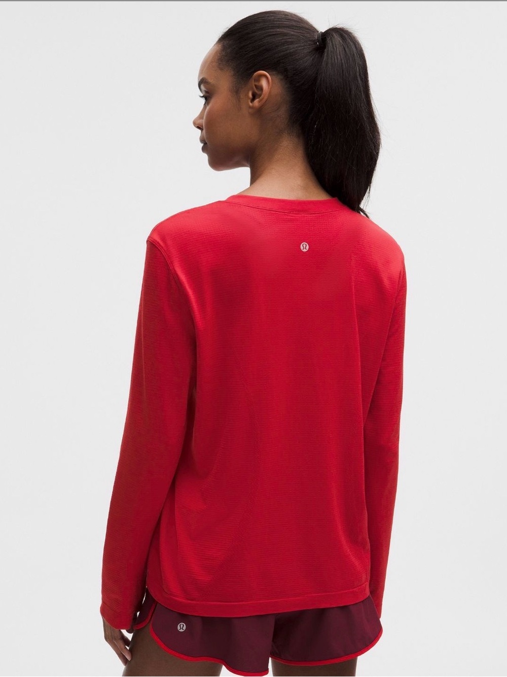 Lululemon Swiftly Relaxed Long-Sleeve Shirt - Oxford Red, size 6 - Picture 2 of 6